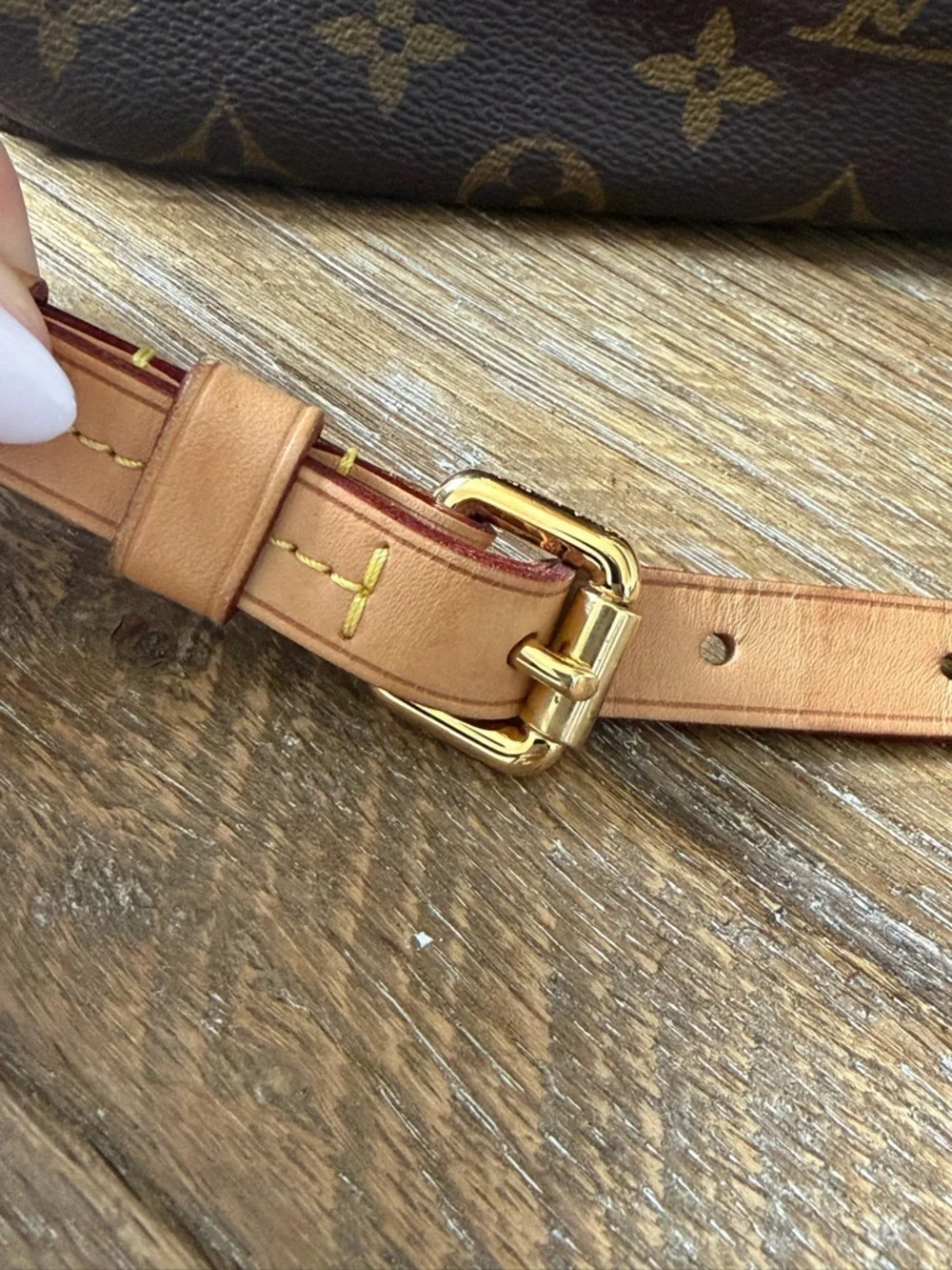 Authentic Louis Vuitton Mabillon Monogram Crossbody - Picture 6 of 15